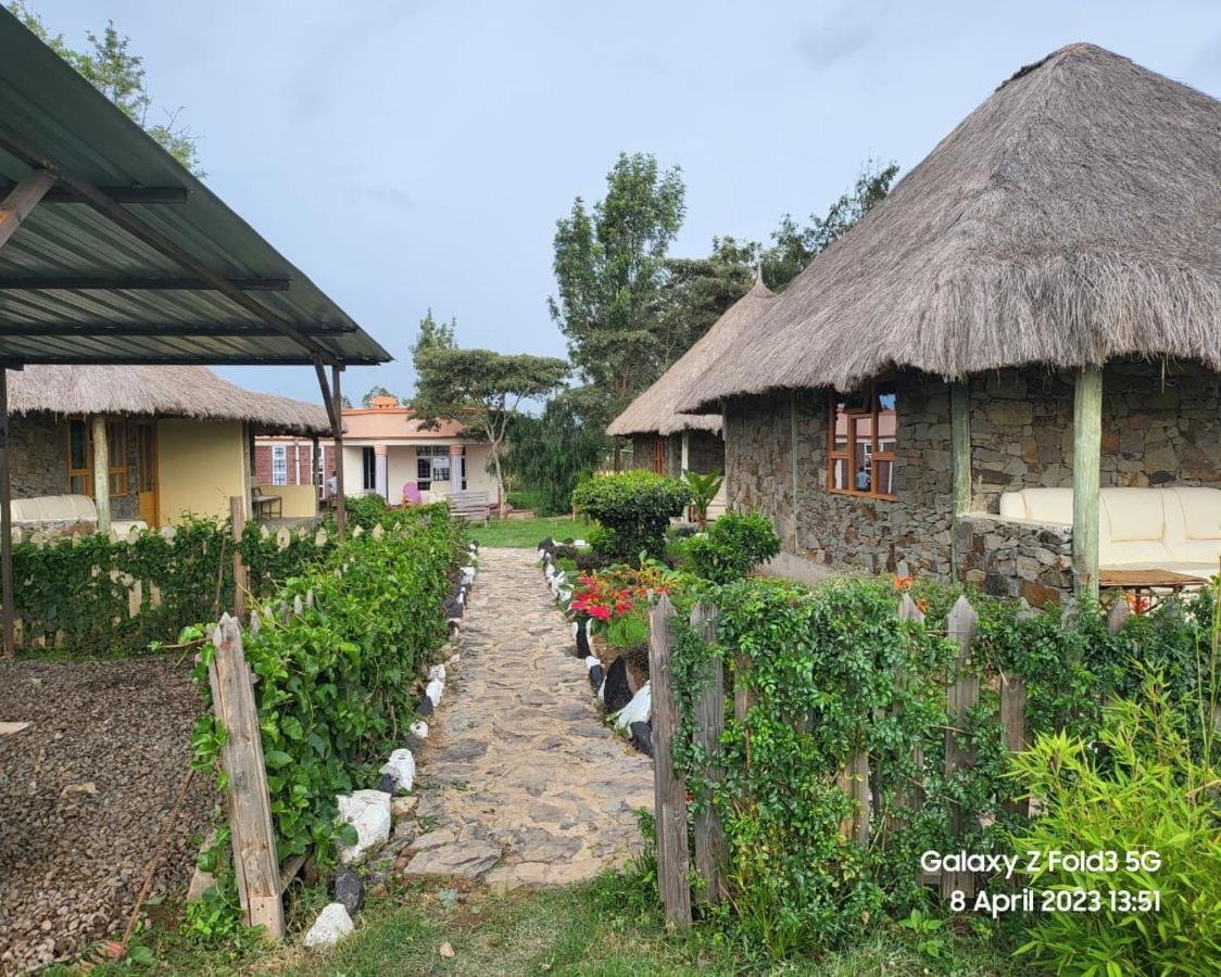 Le Tai Village Resort Near Solio Game Reserve Mweiga Екстер'єр фото