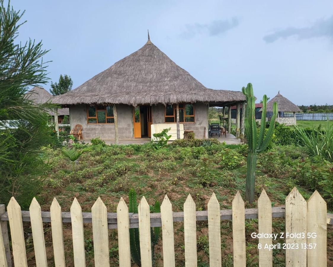 Le Tai Village Resort Near Solio Game Reserve Mweiga Екстер'єр фото