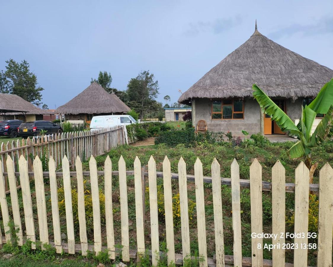 Le Tai Village Resort Near Solio Game Reserve Mweiga Екстер'єр фото