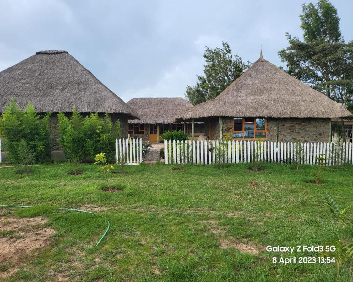 Le Tai Village Resort Near Solio Game Reserve Mweiga Екстер'єр фото
